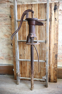 Antique Vintage Cast Iron Well Water Hand Pump Kitchen Farm Garden Tool