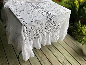 Lovely French Wh On Wh Hand Embroidery Lace Victotian Ruffle All Around 61 X88 