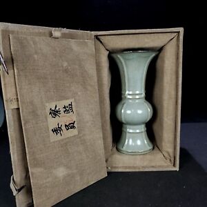 9 3 Antique Song Dynasty Porcelain Ru Kiln Museum Mark Cyan Glaze Ice Crack Vase