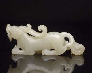 Chinese Hand Carved Natural Hetian Jade Nephrite Statue Beast Carving