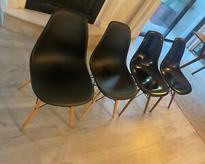 Set Of 4 Eames Side Chairs By Herman Miller Fiberglass Black W Wood Legs