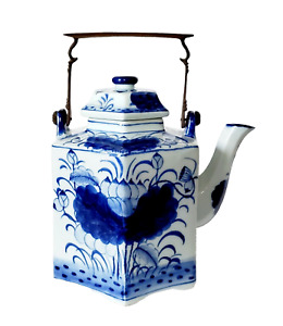 Antique Chinese Chinoiserie Export Hexagonal Blue White Porcelain Tea Pot