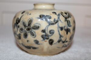 Antique Ming Dynasty Chinese China Jug Vase Blue And White Floral Scrolls