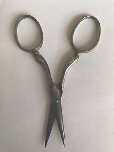 Vintage Antique D Peres Solingen Embroidery Sewing Scissors Germany 3 1 2 Inch