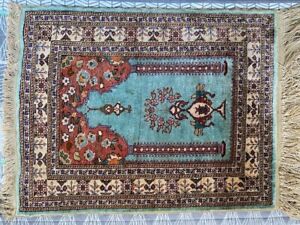 Beautiful Silk Kayseri Seccade Prayer Rug Excellent Condition 22 X16 1975