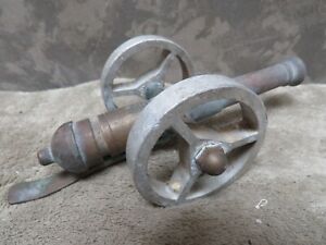 Vintage Bronze Brass 8mm Signal Salute Cannon Carriage Model Prop Toy