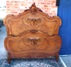 French Antique Carved Walnut Louis Xv Queen Size Bed