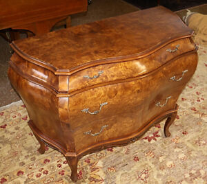 Gorgeous Italian Burled Wood Rococo Style Bombe Dresser Chest Of Drawers
