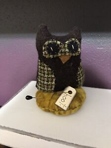 Primitive Pincushion Handmade Owl 1