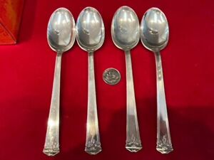 One Trianon International 8 3 8 Sterling Oval Serving Spoon No Monogram