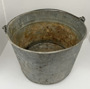 Vintage Old Galvanized Tin Steel Metal Rustic Chore Bucket Pail