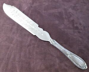 Olive Cake Saw Hand Engraved Blade Early Silverplate No Monogram Or Maker S Mark