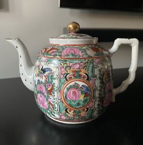 Antique Asian Chinese Rose Medallion Porcelain Tea Pot Made In Hong Kong