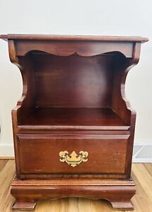 Vintage 60s Mahogany Dovetail Cubbyhole Table Side Table Nightstand