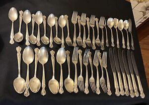 Vintage William Rogers Extra Plate Original Rogers Silverplate 40 Pieces