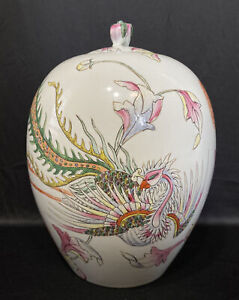 Antique Chinese Porcelain Lidded Ginger Jar Phoenix Famille Verte Rose 13 H