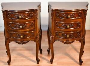 1930s Pair Of French Louis Xv Carved Walnut Nightstands Bedside Tables