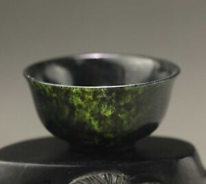 China Natural Dark Green Jade Hand Carved Statue Little Bowl Tea Cup Wine Cup