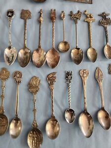 Lot 25 Vintage Silver Souvenir Spoons Figural Signed Worldwide Old Interesting