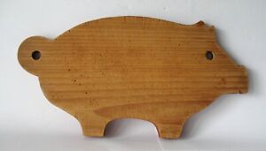 Antique New England Pig Shaped Wood Cutting Board Country Home Baking Rustic