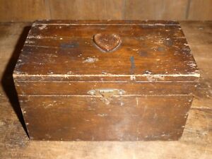 Old Vintage Original Early Primitive Folk Art Applied Heart Hinged Lid Wood Box