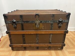 Vintage Wood Steamer Trunk W Tray Chest Coffee Table Storage Box Antique Decor