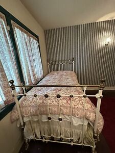 Antique Victorian Wrought Iron Twin Bed