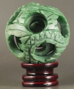 Chinese Natural Jade Hand Carved Jade Ball Hollowed Out Puzzling Ball Statue
