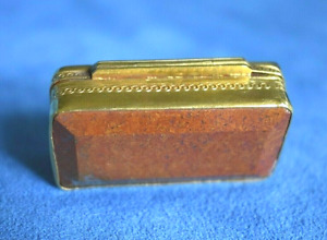 Antique 19th Century Beveled Orange Jasper Agate Stone Snuff Gold Dore Case Box