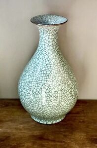 Vintage Chinese Art Porcelain Song Dynasty Crackle Celadon 14 Inch Vase