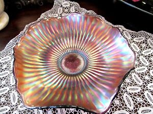 Vintage Fenton Glass Stippled Rays Amethyst Bowl Footed Waves Design