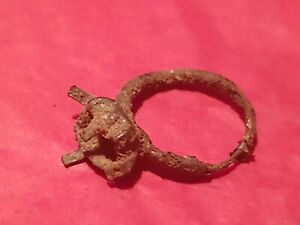 Once Beautiful Tudor Copper Alloy Ring Damaged Please Read Description L57g