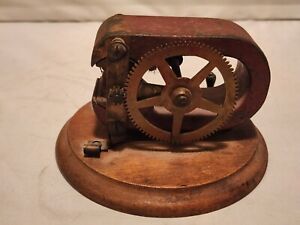 Old 1890s Hand Crank Magnet Motor Scientific Magneto Tool On Wood Dated