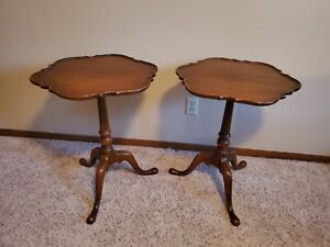 Pair Of Imperial Mid 20th Century Solid Wood Pie Crust Pedestal Tables 1307