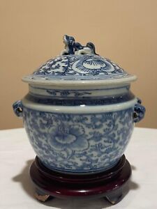 Chinese Blue And White Porcelain Flower Vase From Qing Dynasty 6 X5 