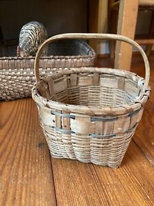 Antique 19th C Small Splint Weave Gathering Basket True Patina Bent Wood Handle
