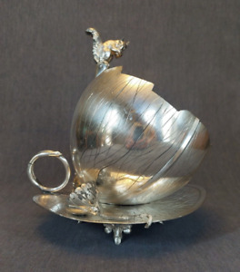 Rare Antique Victorian Wilcox Quadruple Silver Plate Squirrel Nut Bowl