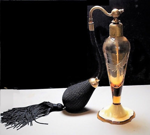 1920 Gorgeous Atomizer Perfume Bottle Graceful Etched Daisy Matches Many Sets