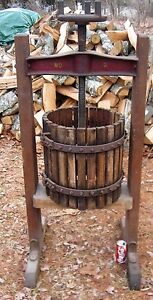 Antique Country Wood Cast Iron Usa Primitive Apple Cider Wine Grape Press Tool