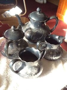Antique Pairpont Tea Set Quadruple Plate Teapot Creamer Sugar Waste Bowl 326