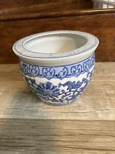 Vtg Chinese Blue And White Porcelain Planter Floral Fish Bowl