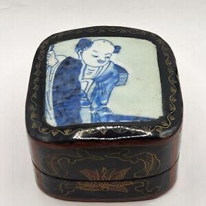 Antique Chinese Lacquered Chard Box