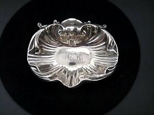 Beautiful Mauser Mfg Co Sterling Silver Shell Styled Nut Candy Dish