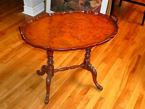 Luxurious Louis Xvi Style Honey Burl Mahogany Oval Tea Table Superb Replica 1850