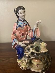 Chinese Wucai Porcelain Pottery Asian Lady Girl With Chicken Cage Figurine