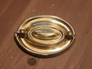 Vintage Solid Brass Oval Federal Sheraton Plate Pull 2 Center Disc