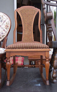 Walnut Grand Ledge Sewing Rocker Rocking Chair R120 