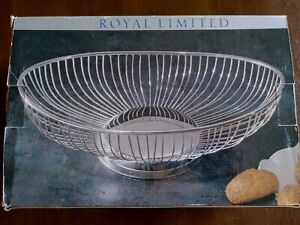 Vintage Royal Limited 11 Oval Wire Silver Plated Basket