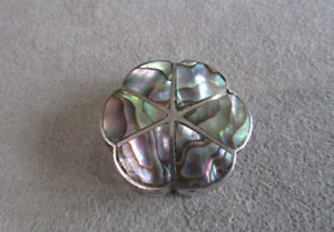 Elm Vintage Sterling Silver Abalone Flower Pill Box Mexico