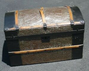Antique Smaller Size Repainted Tin Wood Dome Top Trunk 20 X 11 5 X 12 5 